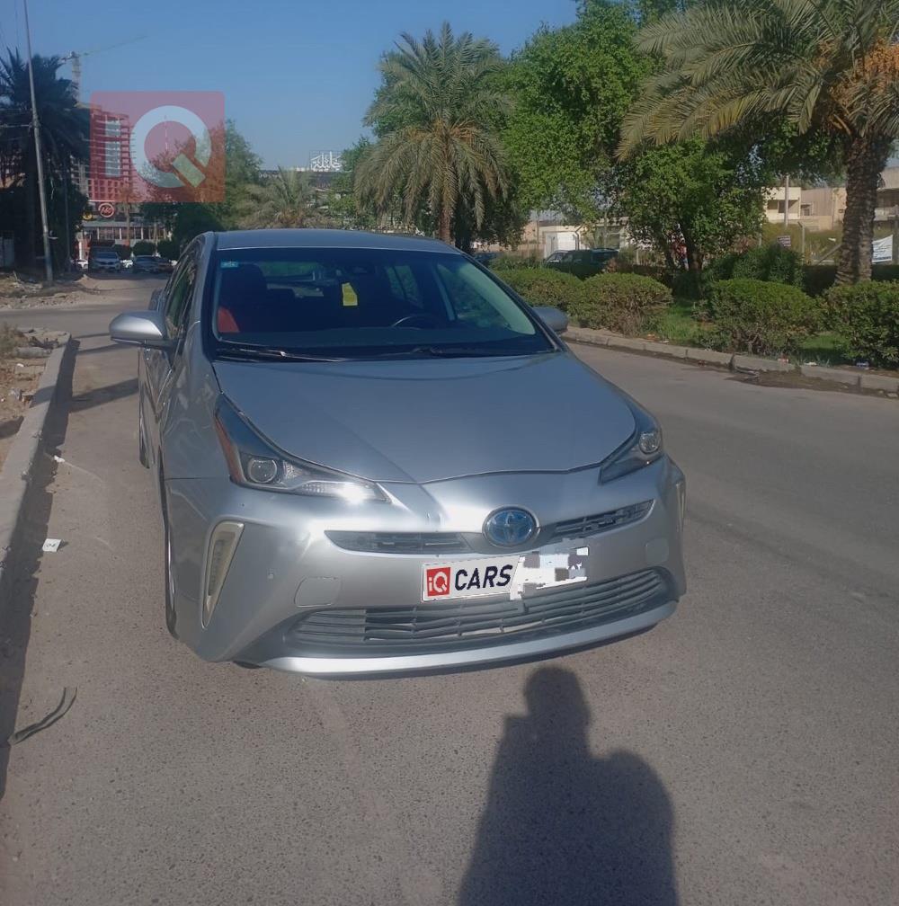 تويوتا بريوس